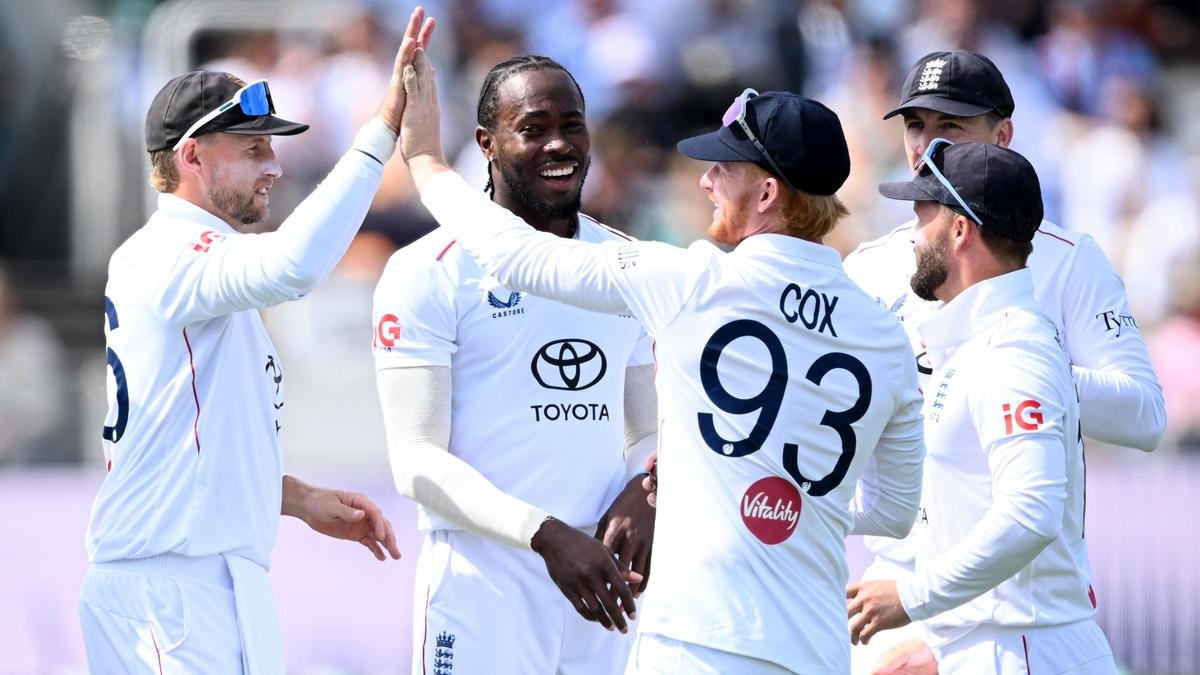 England vs Pakistan LIVE Score, 3rd Test Day 1: PAK 4/1; Robinson removes Saim Ayub for 100th Test wicket