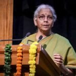 आरबीआई रुपये की अत्यधिक अस्थिरता को रोकने के प्रयास जारी रखेगा: सीतारमण | वित्त समाचार