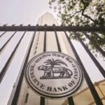 दर वृद्धि के बाद RBI ने तरलता को कड़ा किया, दैनिक CRR रखरखाव को 99% तक बढ़ाया | अर्थव्यवस्था और नीति समाचार