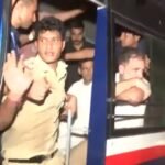 आकाशवाणी भवन परिसर में नौ घंटे के विरोध प्रदर्शन के बाद राहुल गांधी को हिरासत में लिया गया | राजनीति समाचार
