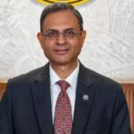 ऊपरी स्तर की एनबीएफसी को स्टॉक एक्सचेंजों पर सूचीबद्ध होना चाहिए: आरबीआई गवर्नर संजय मल्होत्रा | बैंकिंग
