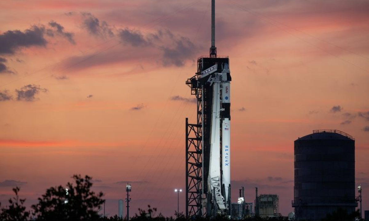 NASA, SpaceX launch 4 astronauts to ISS