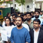 सीईसी विरोधी विरोध लाइव | जंतर-मंतर में अतिक्रमण करने पर सौरव दास, आशुतोष रांका, अजिंक्य शिंदे को एहतियातन गिरफ्तार किया गया