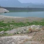 सिंचाई के लिए मेट्टूर बांध से पानी छोड़ना लगभग 50 दिनों के बाद निलंबित कर दिया गया