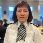 महिलाओं के खिलाफ कथित अपराधों को लेकर पैंतालीस स्कॉटिश पुलिस अधिकारियों को निलंबित कर दिया गया