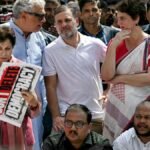 भारत गठबंधन के नेताओं ने संसद परिसर में विरोध प्रदर्शन किया, सीईसी को हटाने की मांग की
