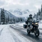 Don’t make these 5 mistakes while riding a bike in snow, you will have to pay for it!