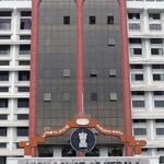 केरल उच्च न्यायालय ने राज्य से स्पष्टीकरण मांगा है कि क्या सतर्कता विभाग को आरटीआई से छूट देने के आदेश में सार्वजनिक अधिकारियों के खिलाफ जांच शामिल है