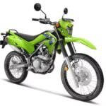 कावासाकी KLX230 S लॉन्च: ₹2.19 लाख में नई शॉप-स्पोर्ट बाइक, लो सीट हाईट के साथ