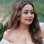 नेहा कक्कड़ का कहना है कि वह ऐसे गाने बनाती हैं जिन्हें ‘जानबूझकर’ ट्रोल किया जाता है: ‘लोग पागलों की तरह नाचते हैं’ | बॉलीवुड नेवस