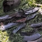 कश्मीर के सोपोर में असॉल्ट राइफलें, पिस्तौलें, 11 ग्रेनेड, आईईडी बरामद: पुलिस