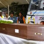 नाना पाटेकर का अंतिम संस्कार उनके पुणे फार्महाउस पर पूरे राजकीय सम्मान के साथ किया गया