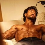 टाइगर श्रॉफ ने शर्टलेस 6-सेकंड का परिवर्तन साझा किया: “ब्लिंक एन यू मिस” 6: बॉलीवुड समाचार