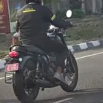 रॉयल एनफील्ड क्लासिक 350 की शानदार खासियत! ट्रायम्फ बोनेविले 400 फिर हुई स्पॉट, जल्द ही लॉन्च की जाएगी