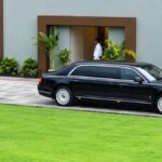The bullet was ineffective…the explosion also failed! Why is this car of Putin called ‘Palace on Wheels’?