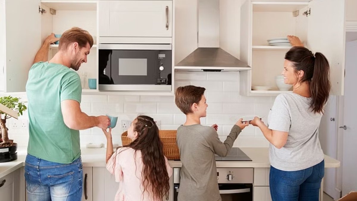पेरेंटिंग टिप्स:बच्चे की देखभाल कैसे करें बढ़ते हुए तनाव? इन टिप्स से संभालें स्ट्रेस – पेरेंटिंग टिप्स अगर आप बच्चे की देखभाल करते समय तनावग्रस्त हो रहे हैं तो तनाव से निपटने के लिए ये टिप्स जानें